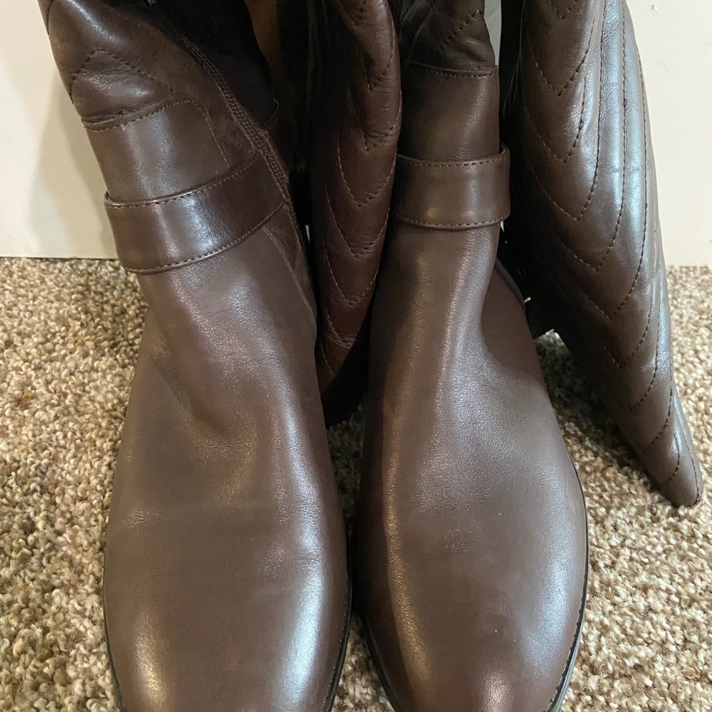 Vince Camuto Brown Heeled Boots